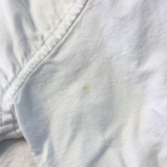 Boys 4 shirt bundle SIZE 6 play shirts - Picture 3 of 4